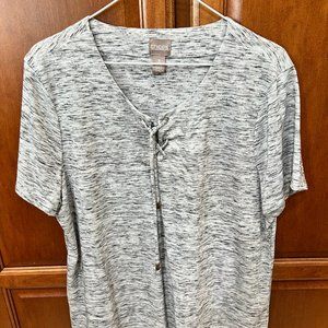 Chicos top size 3